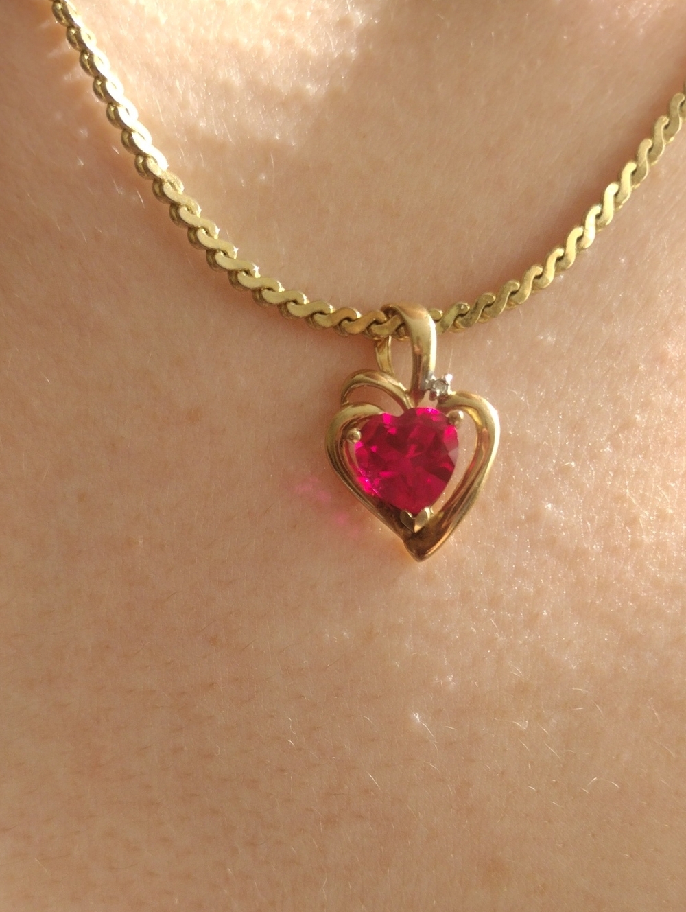 10K Solid Gold Ruby Heart Pendant With Diamond